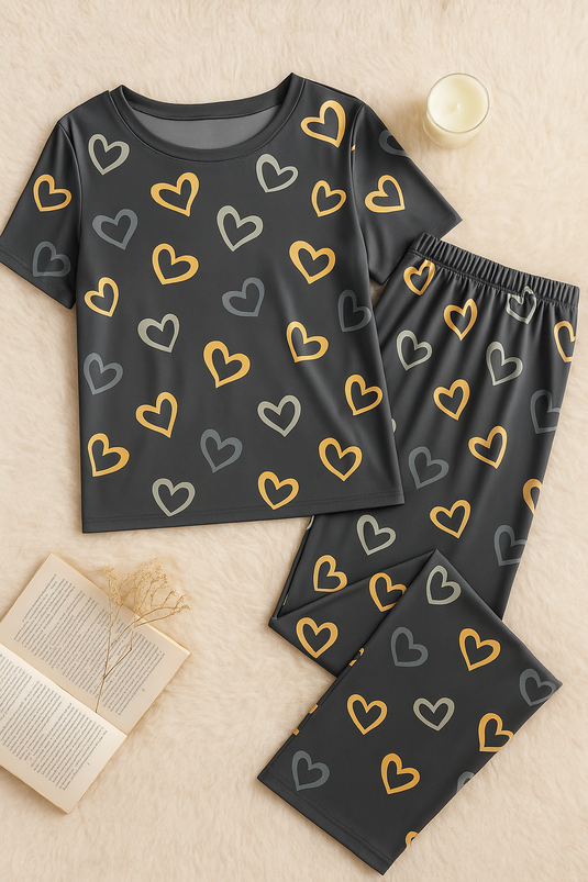 65% Off  Random Design & Random Color Nightwear